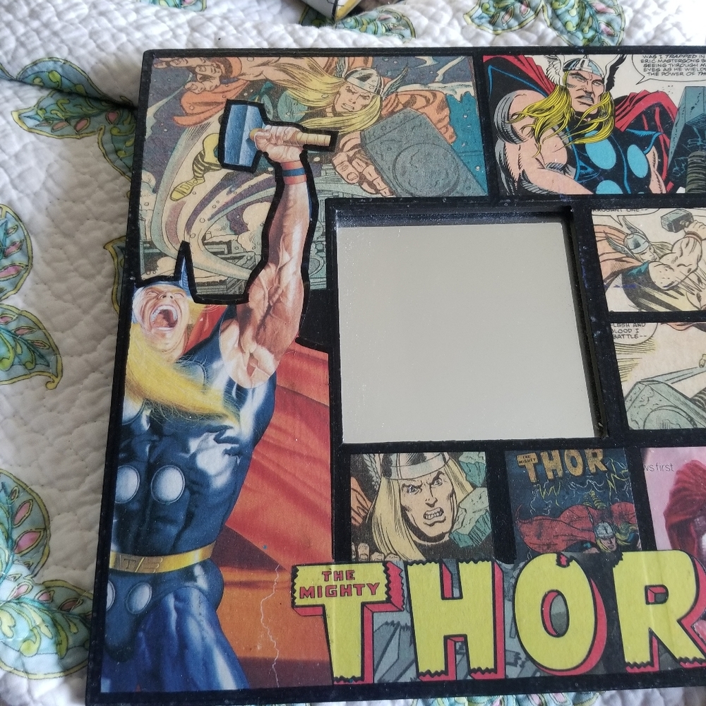 Thor Comic Mirror / Decor - Picture 4 of 8